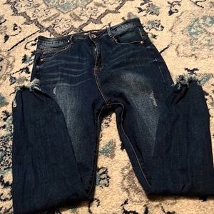 Dark wash skinny jeans